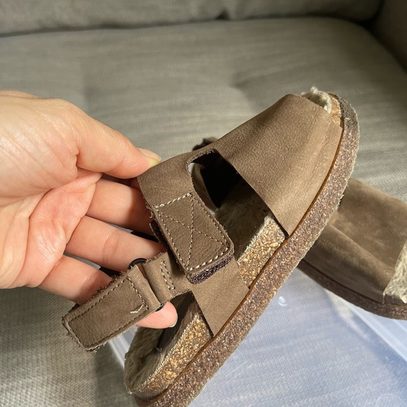 Zara- Leather Sandals (Size 10.5) - Picture 4 of 6